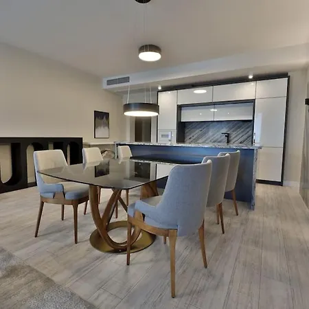 Luxury Seaside View 2br Sts Constantine & Helena Appartement