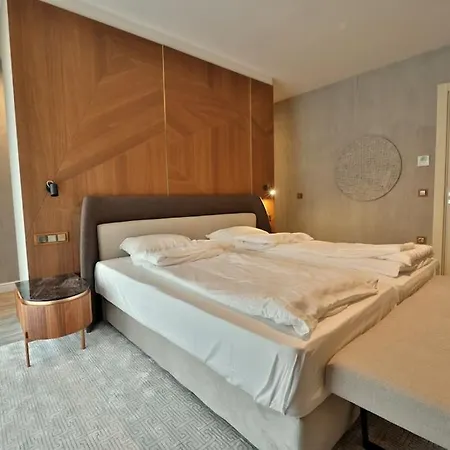 Luxury Seaside View 2br Sts Constantine & Helena