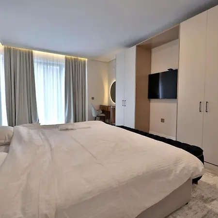 Luxury Seaside View 2br Sts Constantine & Helena Appartement *