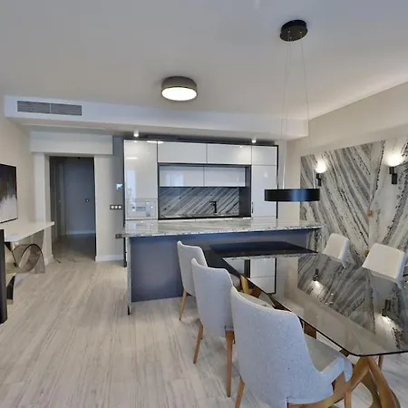 Apartmán Luxury Seaside View 2br Sts Constantine & Helena *